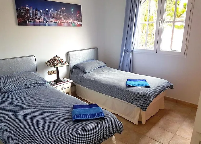 1 El Vergel Nyaraló